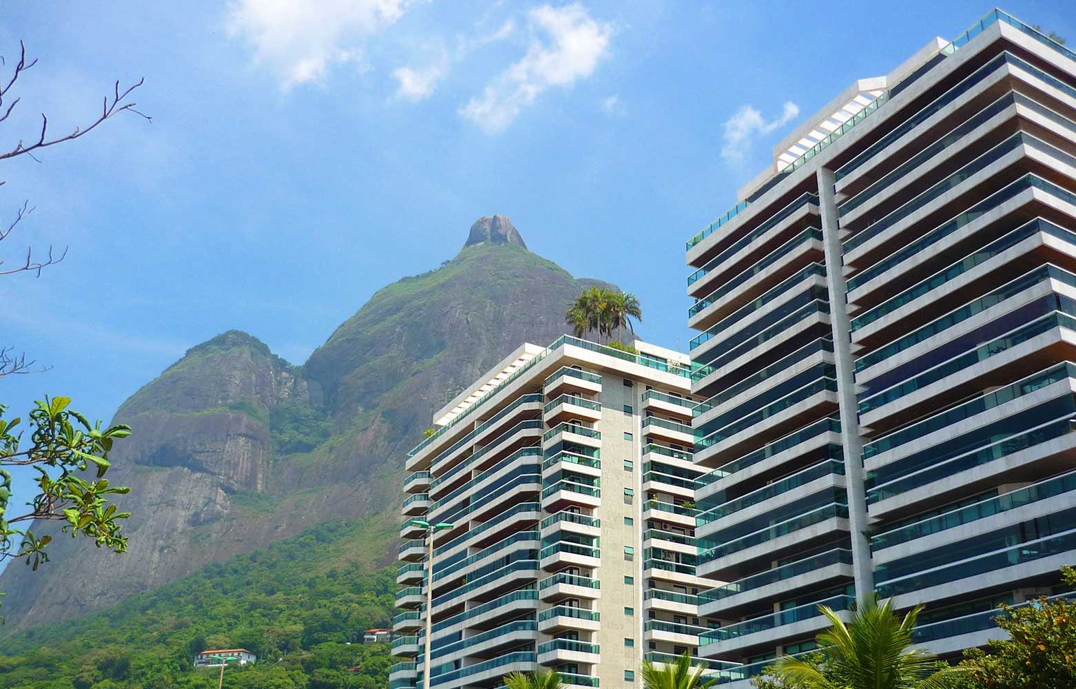 Novas perspectivas para o mercado imobiliário carioca com a alta da taxa de juros